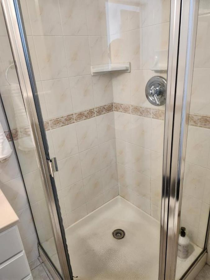 Affordable Private Rooms With Shared Bath Kitchen Near Sfo Daly City Exterior foto