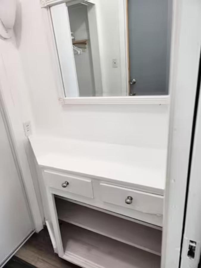 Affordable Private Rooms With Shared Bath Kitchen Near Sfo Daly City Exterior foto